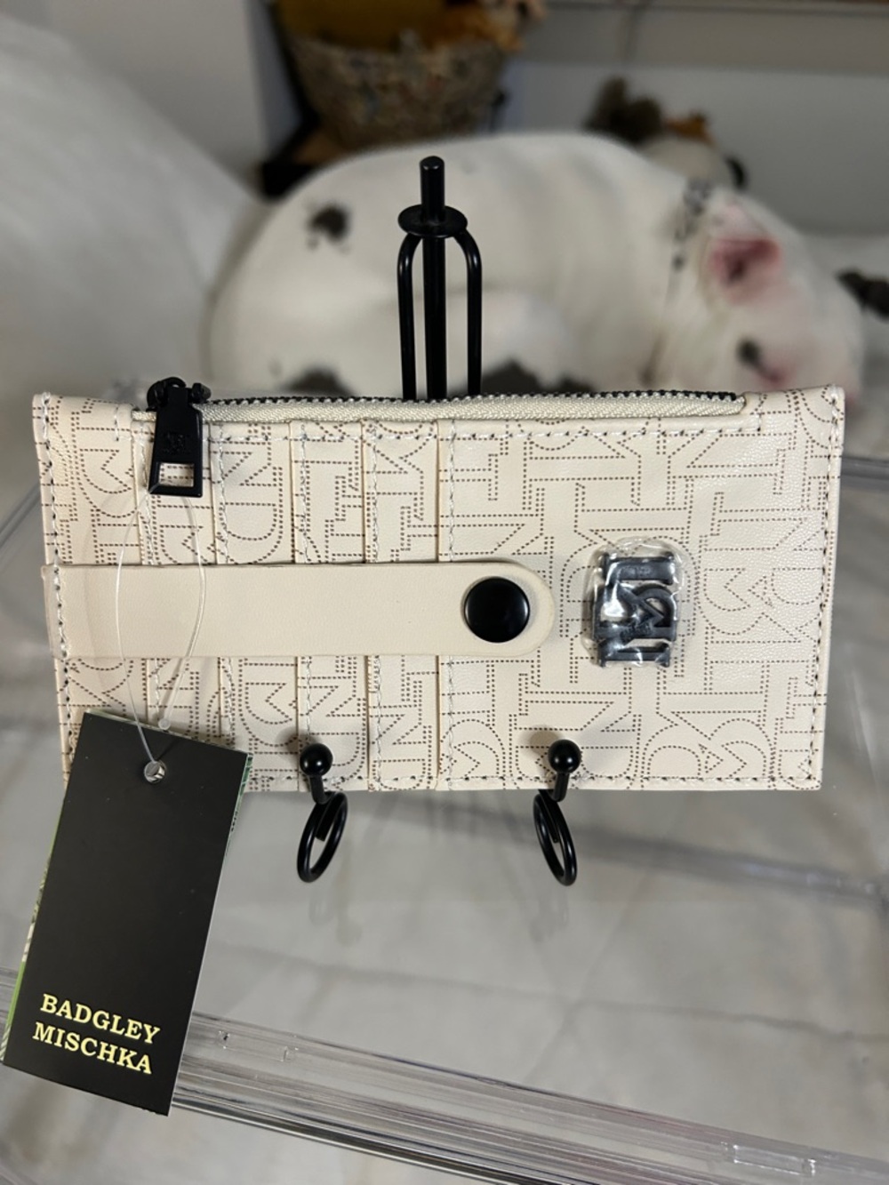 Badgley Mischka Cream Monogram Wristlet Wallet with Black Accents 6”x 3” NWT - Picture 4 of 4